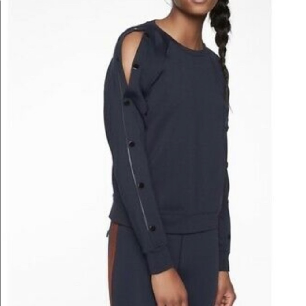 Athleta snappy black sweatshirt
